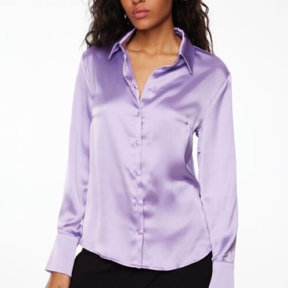 Matisse Dynamite Button up satin shirt size M